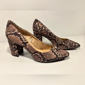 H&M Snake Print Block Heel Pumps Size 38 Pointed Toe Brown Black Heels